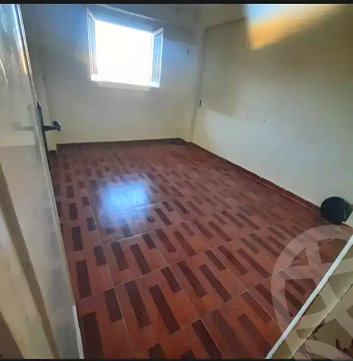 https://aqarmap.com.eg/ar/listing/7142281-for-sale-alexandria-al-agamy-el-hanouvel-al-asdakaa-st
