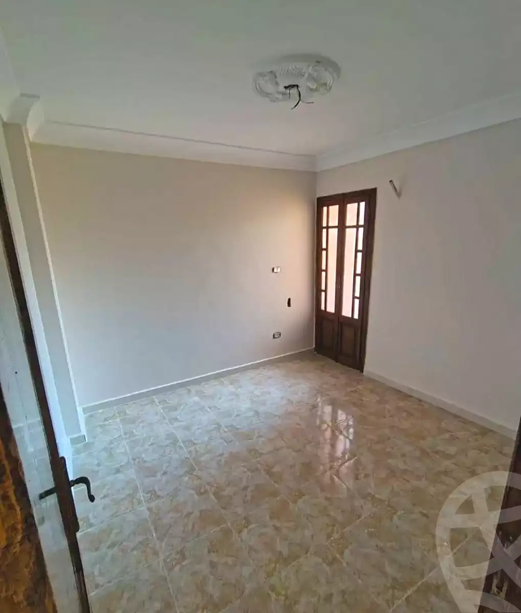 https://aqarmap.com.eg/ar/listing/7142712-for-sale-alexandria-al-agamy-el-hanouvel