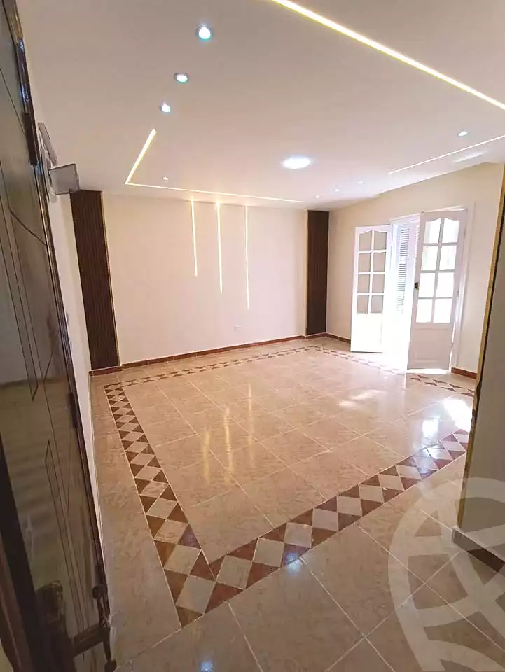 https://aqarmap.com.eg/ar/listing/7142797-for-sale-alexandria-sydy-bshr-sydy-bshr-bhry-gamal-abd-el-nasir-st