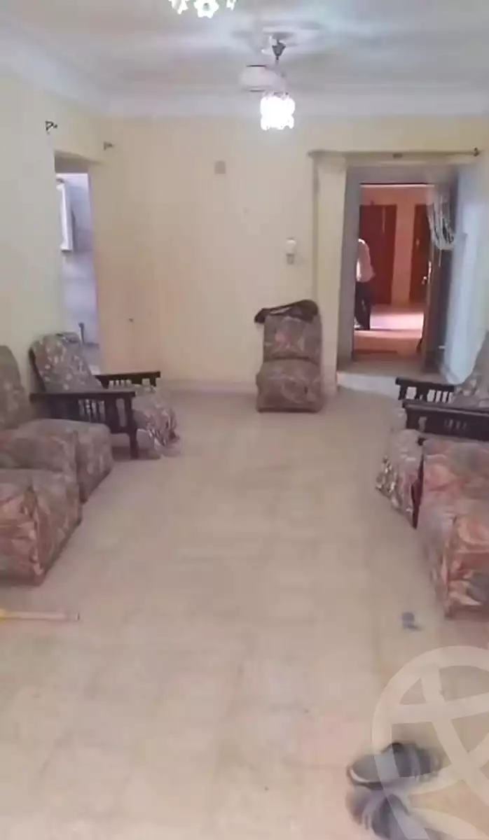 https://aqarmap.com.eg/ar/listing/7142864-for-sale-alexandria-al-agamy-lbytsh-bianchiii