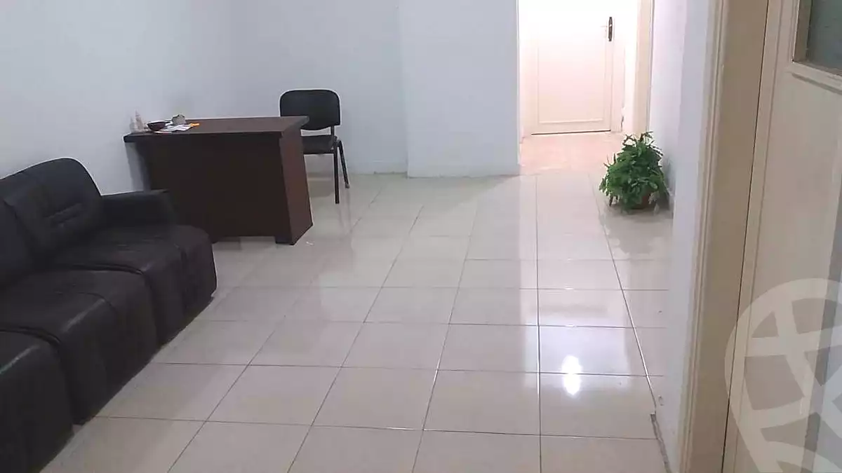 https://aqarmap.com.eg/en/listing/7142945-for-rent-alexandria-ganaklis-shr-bw-qyr-tryq-lhry