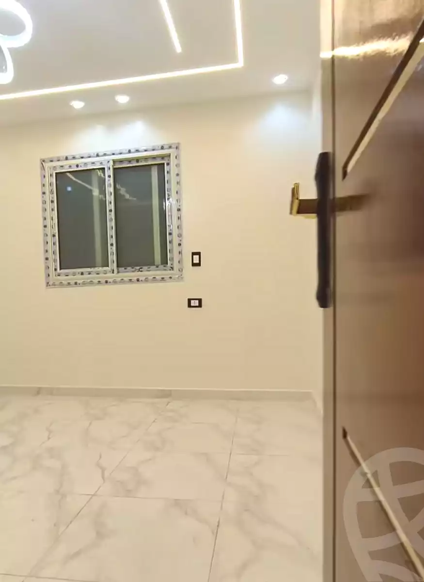 https://aqarmap.com.eg/ar/listing/7143010-for-sale-cairo-elnozha-Streettt-27