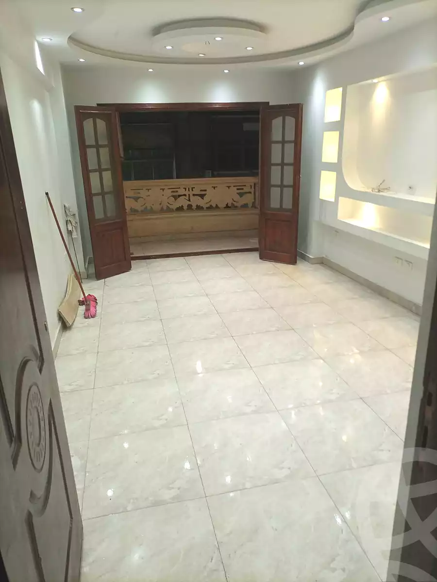 https://aqarmap.com.eg/ar/listing/7143027-for-sale-alexandria-sydy-bshr-sydy-bshr-qbly-cairo-st
