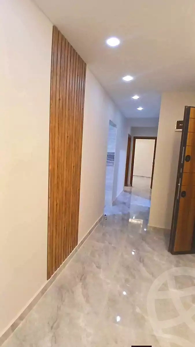 https://aqarmap.com.eg/ar/listing/7143047-for-sale-alexandria-al-agamy-lbytsh-el-hanafeya-st