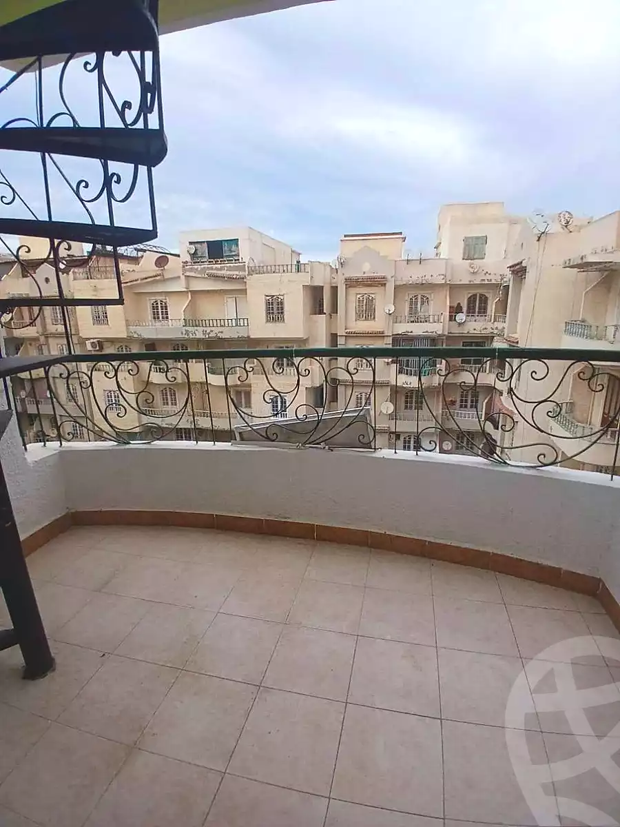https://aqarmap.com.eg/ar/listing/7143126-for-sale-alexandria-al-agamy-shataa-el-nakheel