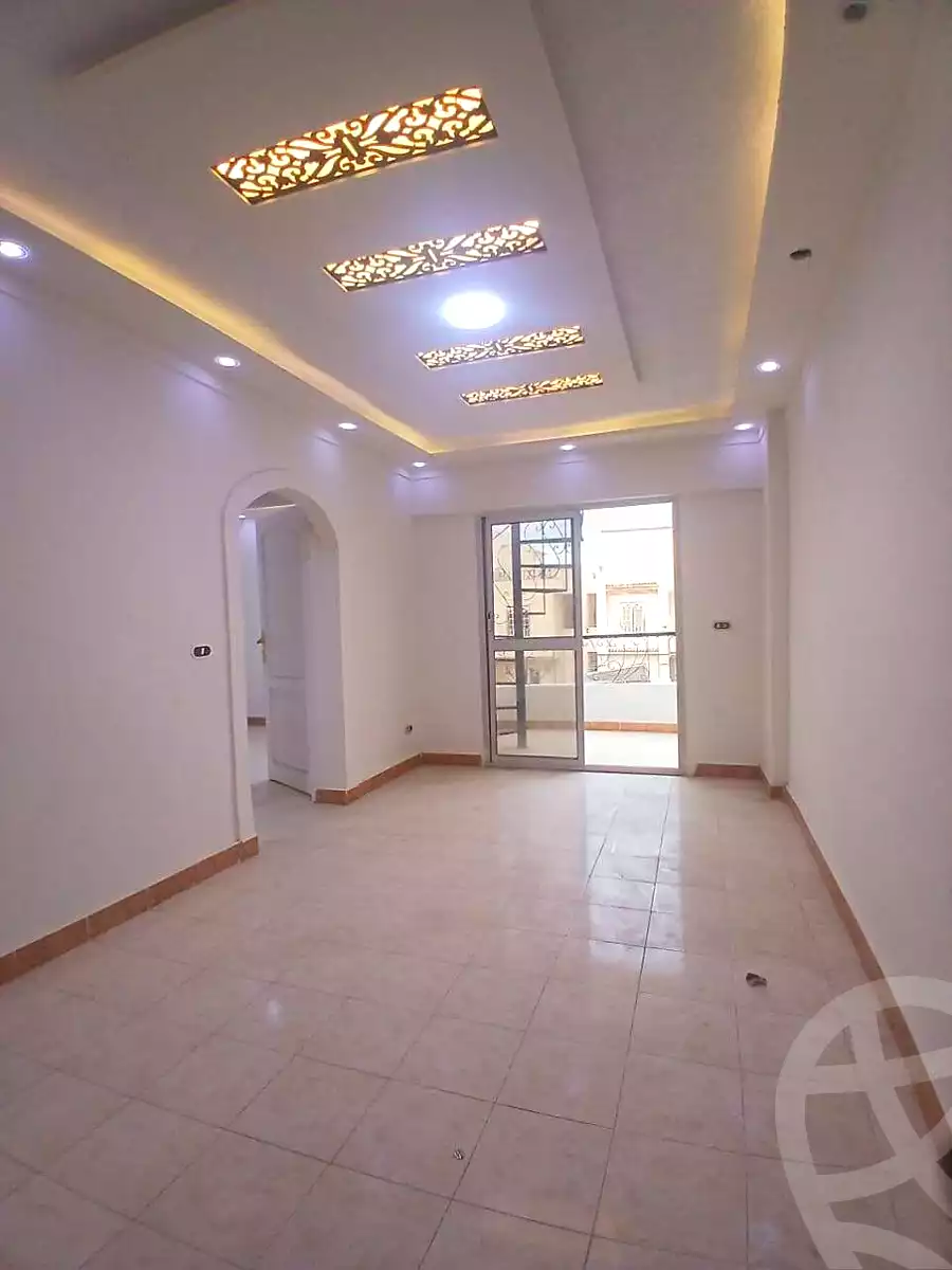 https://aqarmap.com.eg/ar/listing/7143126-for-sale-alexandria-al-agamy-shataa-el-nakheel
