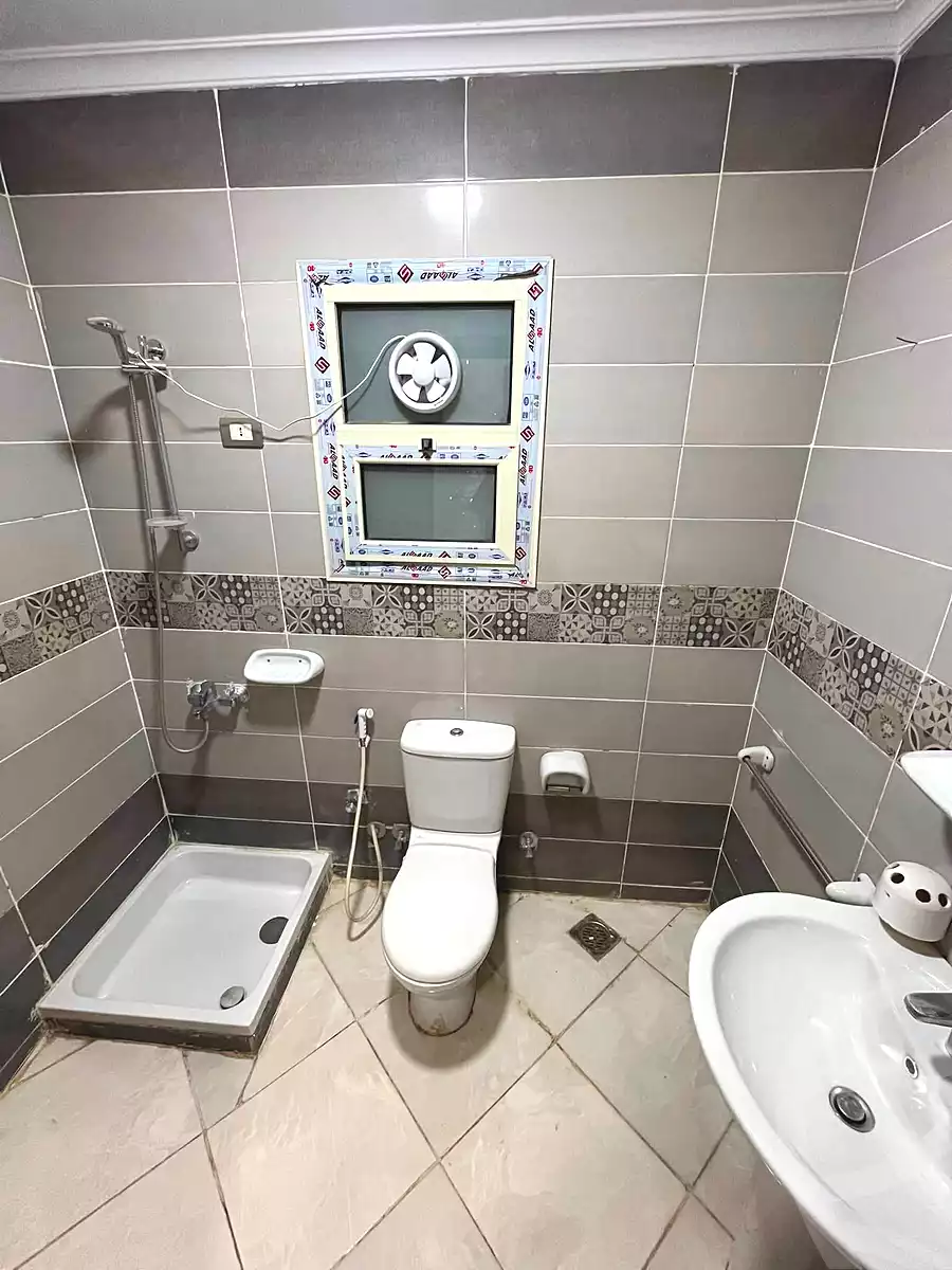 https://aqarmap.com.eg/en/listing/7143162-for-rent-cairo-nozha-2-gesr-el-suez-st