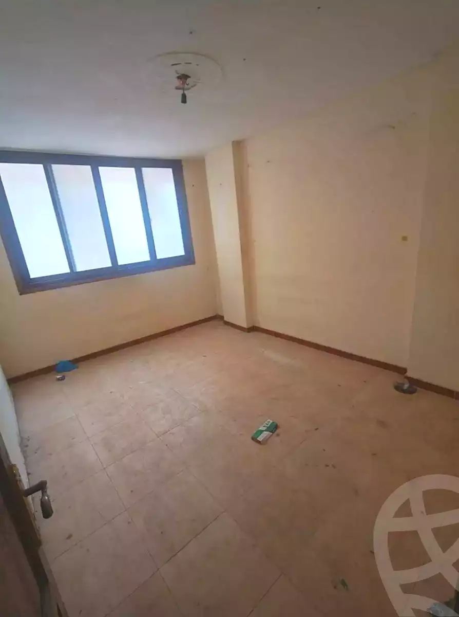 https://aqarmap.com.eg/ar/listing/7143265-for-sale-alexandria-al-agamy-el-hanouvel