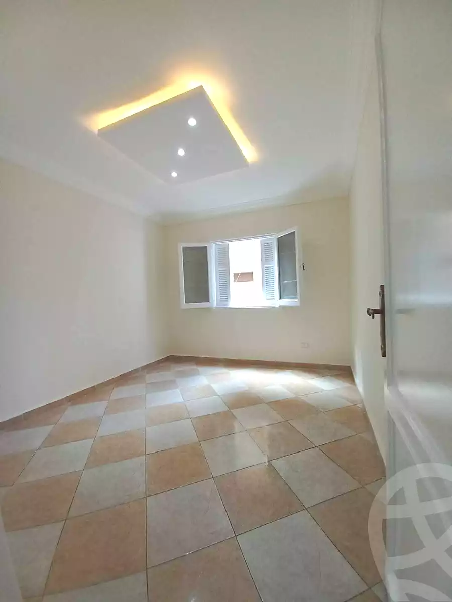 https://aqarmap.com.eg/en/listing/7143320-for-sale-alexandria-el-asafra-shr-45