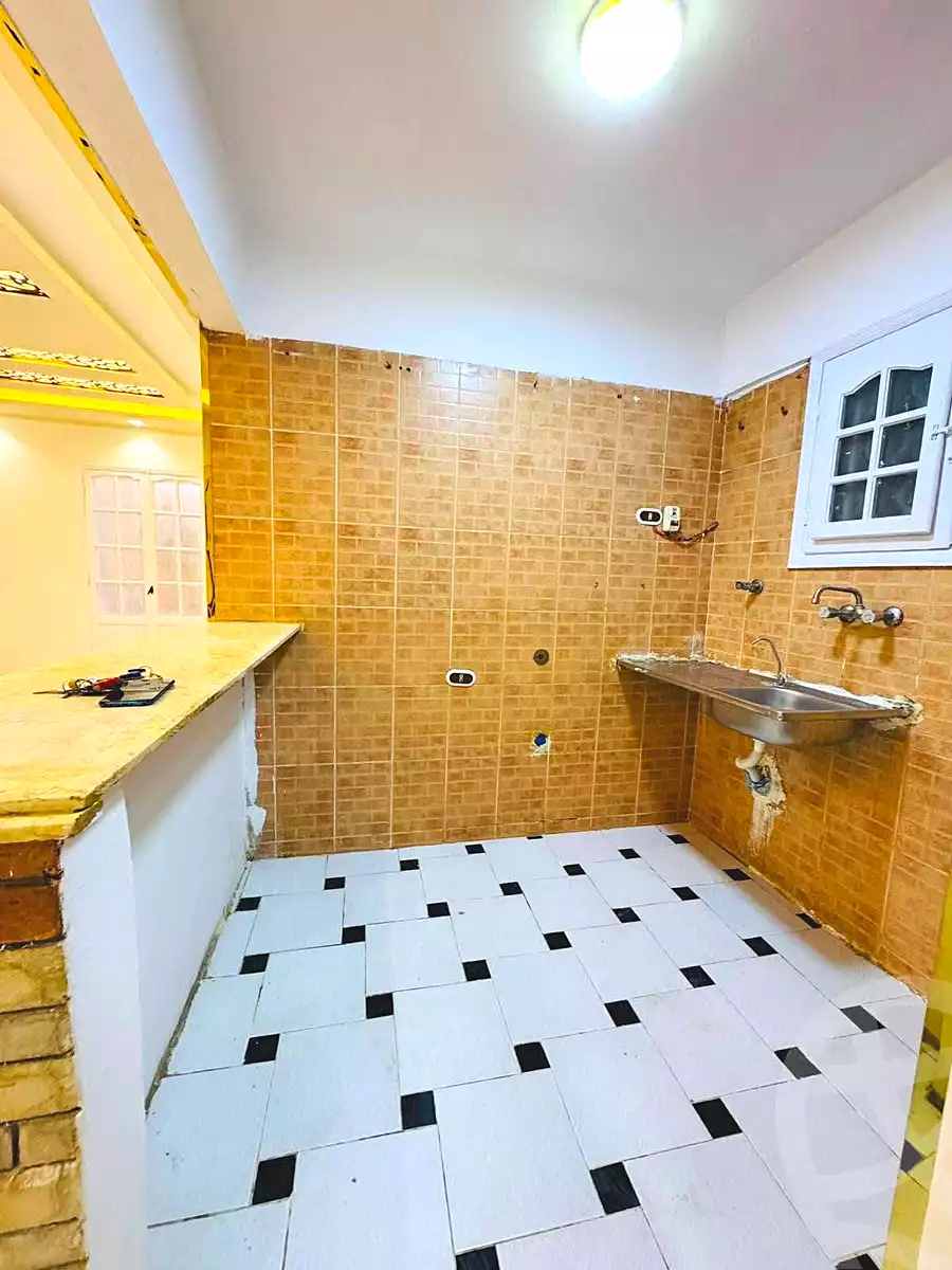 https://aqarmap.com.eg/ar/listing/7143359-for-sale-alexandria-al-agamy-shataa-el-nakheel