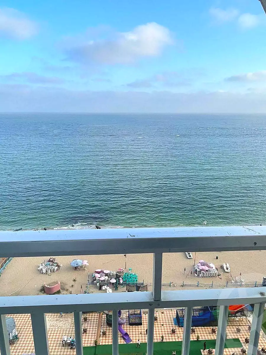 https://aqarmap.com.eg/en/listing/7143457-for-sale-alexandria-el-mandara-alex-el-mandara-bahri