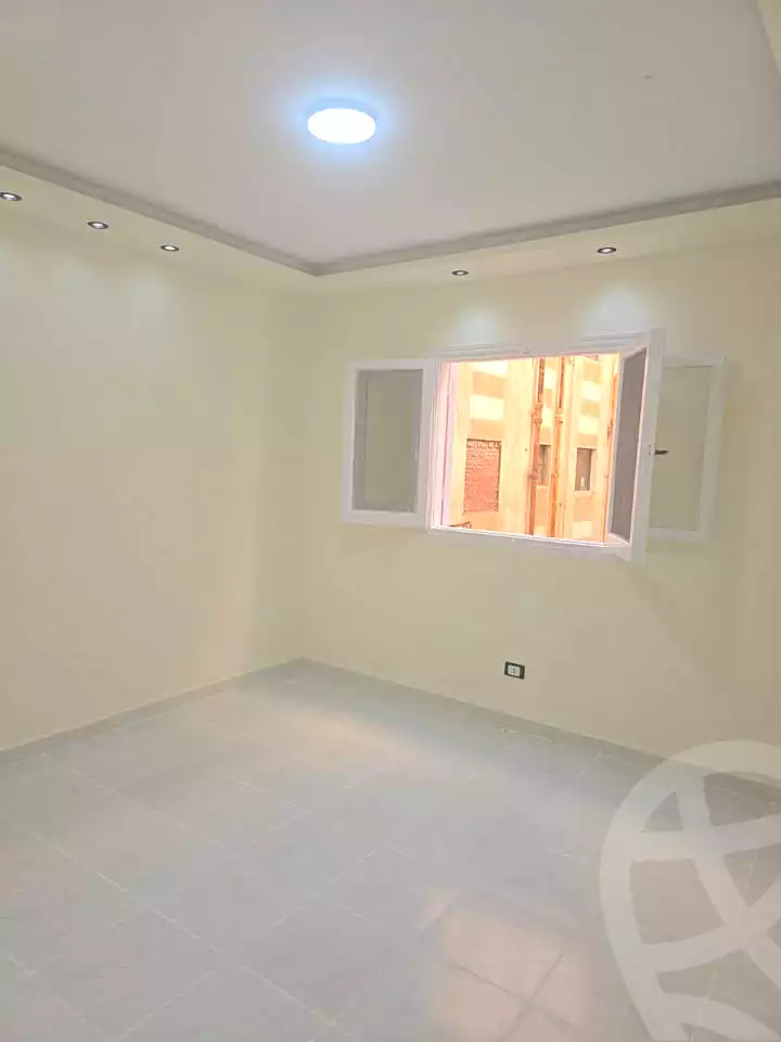 https://aqarmap.com.eg/ar/listing/7143529-for-sale-alexandria-al-agamy-shataa-el-nakheel