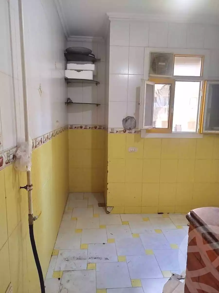 https://aqarmap.com.eg/ar/listing/7143568-for-sale-alexandria-al-agamy-bw-ywsf