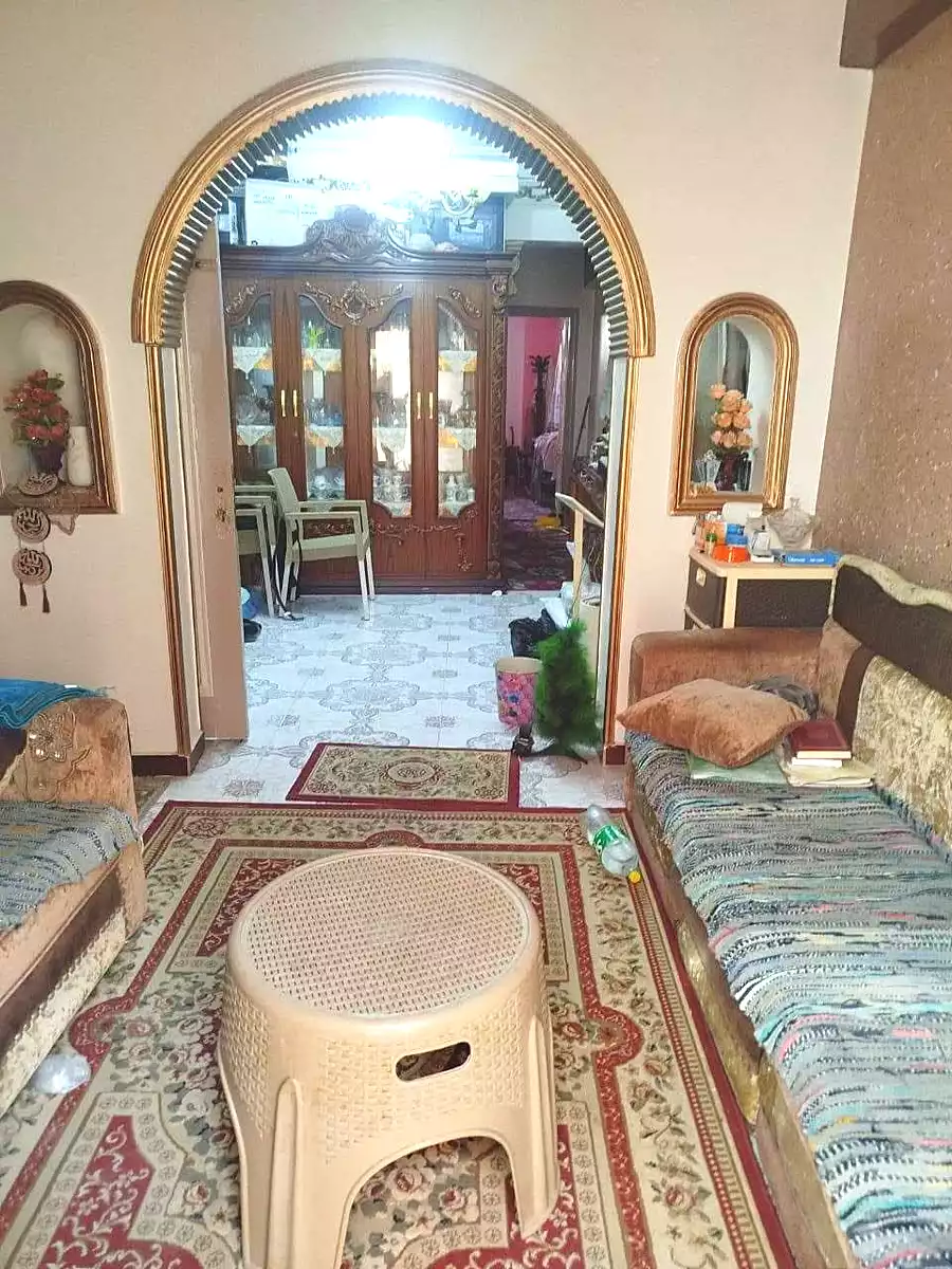 https://aqarmap.com.eg/ar/listing/7143580-for-sale-alexandria-al-agamy-bw-ywsf