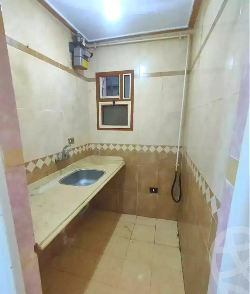 https://aqarmap.com.eg/en/listing/7143590-for-sale-alexandria-lsywf-el-falki