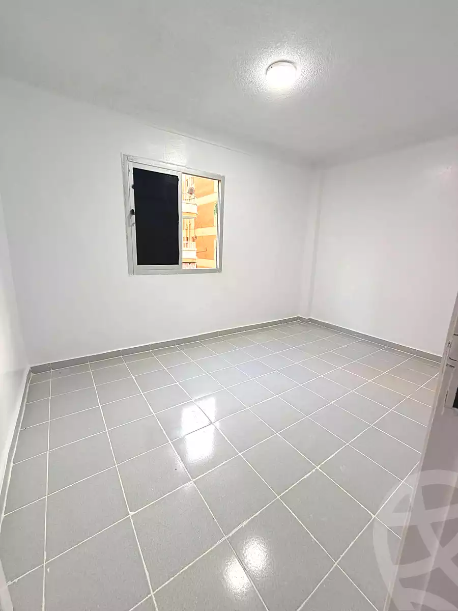 https://aqarmap.com.eg/en/listing/7143602-for-sale-alexandria-al-agamy-shataa-el-nakheel