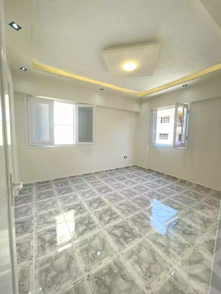 https://aqarmap.com.eg/ar/listing/7143635-for-sale-alexandria-al-agamy-shataa-el-nakheel