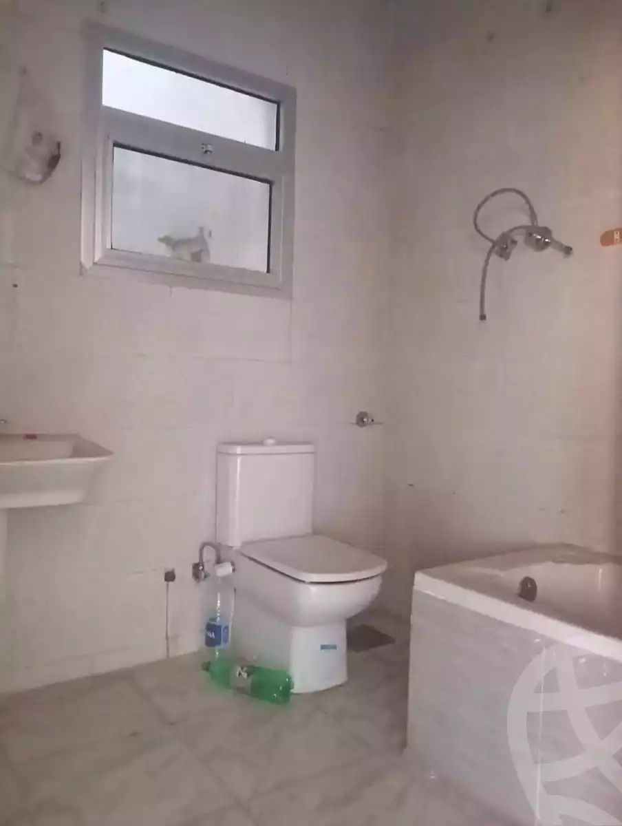 https://aqarmap.com.eg/ar/listing/7143692-for-sale-alexandria-al-agamy-lbytsh-bianchiii