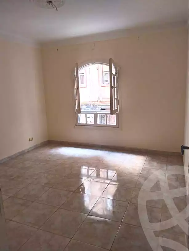 https://aqarmap.com.eg/en/listing/7143804-for-rent-alexandria-sydy-bshr-sydy-bshr-bhry-shr-mhmwd-l-yswy