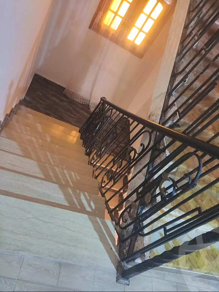 https://aqarmap.com.eg/ar/listing/7143858-for-sale-alexandria-al-agamy-lbytsh-el-lewaa-hasan-anas-st