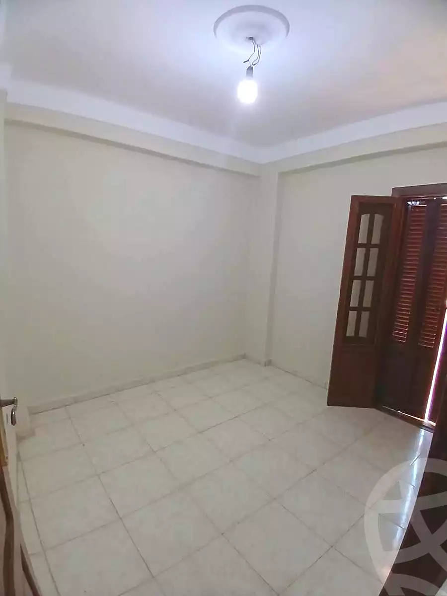 https://aqarmap.com.eg/ar/listing/7143939-for-sale-alexandria-lsywf-el-falki