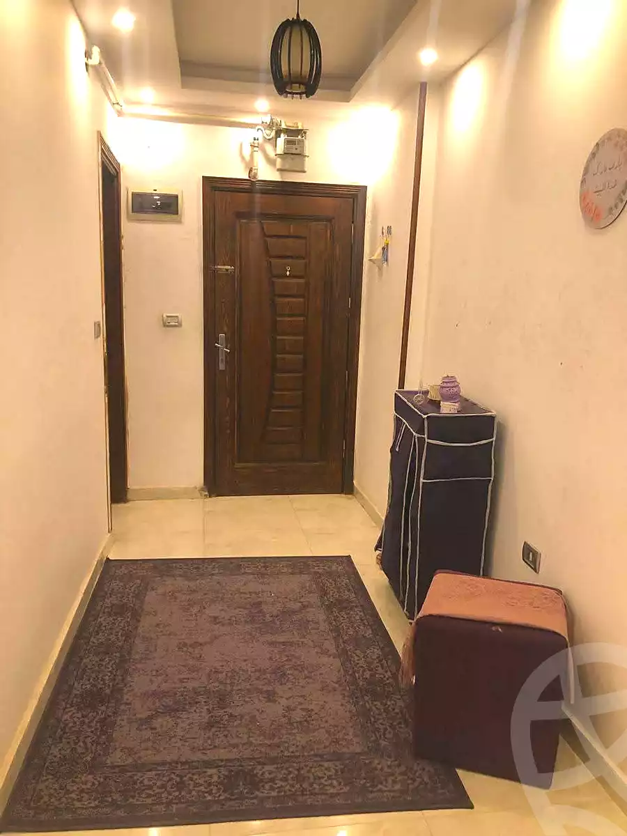 https://aqarmap.com.eg/en/listing/7143947-for-sale-cairo-helwan-hadayek-helwan-nile-corniche-st