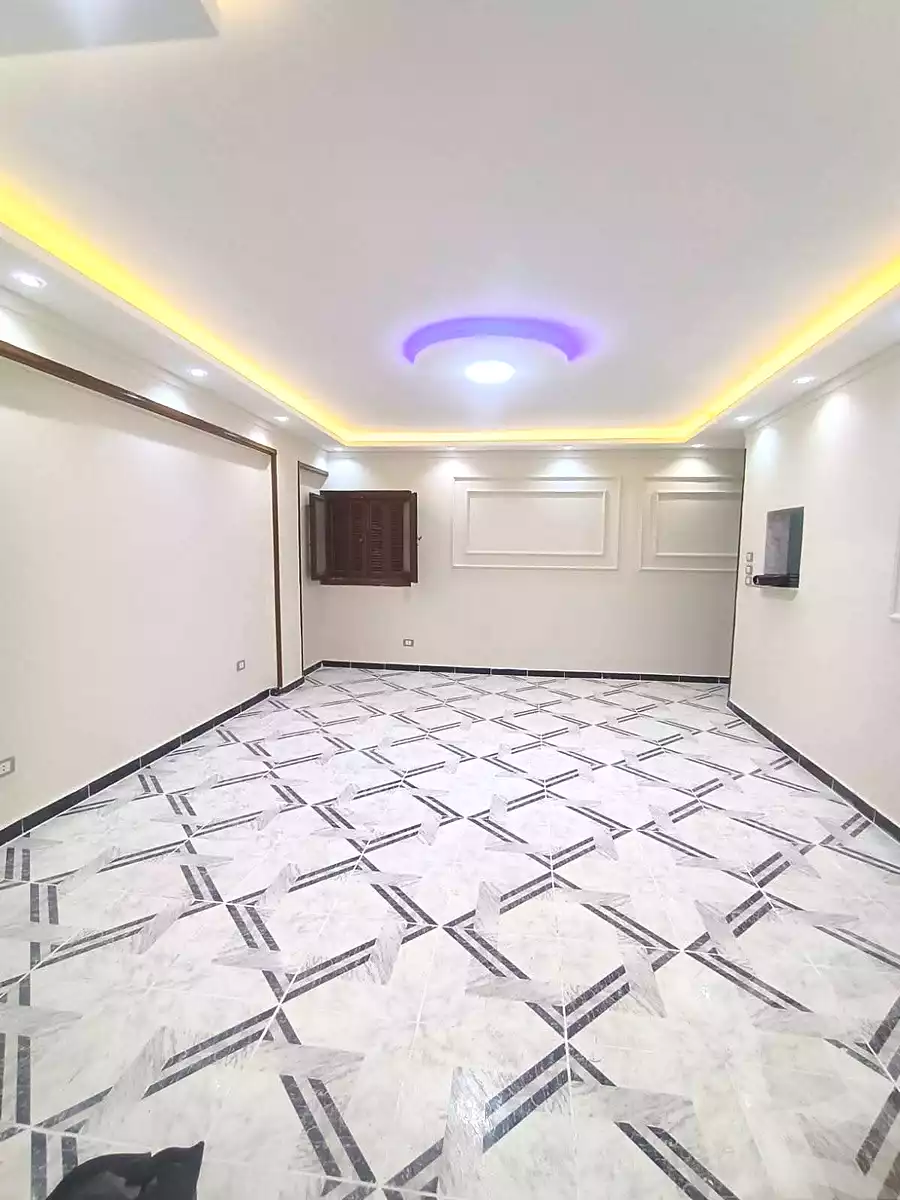 https://aqarmap.com.eg/ar/listing/7144109-for-sale-alexandria-al-agamy-el-hanouvel-al-haded-we-al-soulb-st