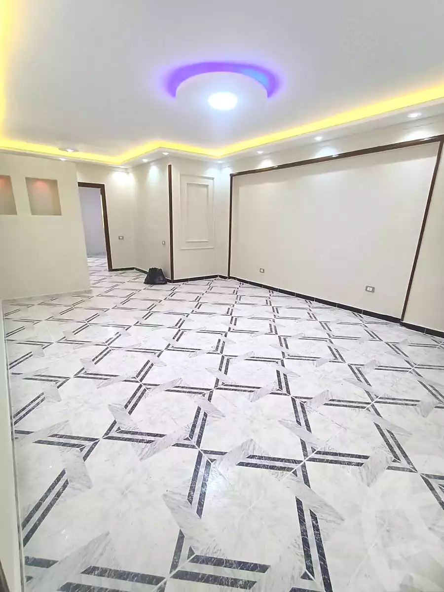 https://aqarmap.com.eg/ar/listing/7144109-for-sale-alexandria-al-agamy-el-hanouvel-al-haded-we-al-soulb-st