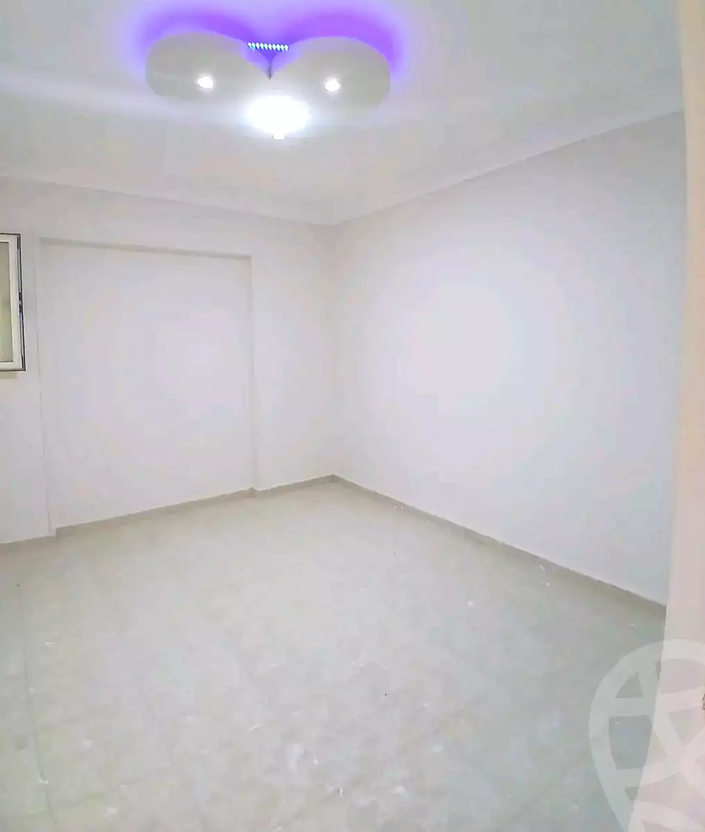 https://aqarmap.com.eg/en/listing/7144305-for-sale-alexandria-lsywf-el-falki