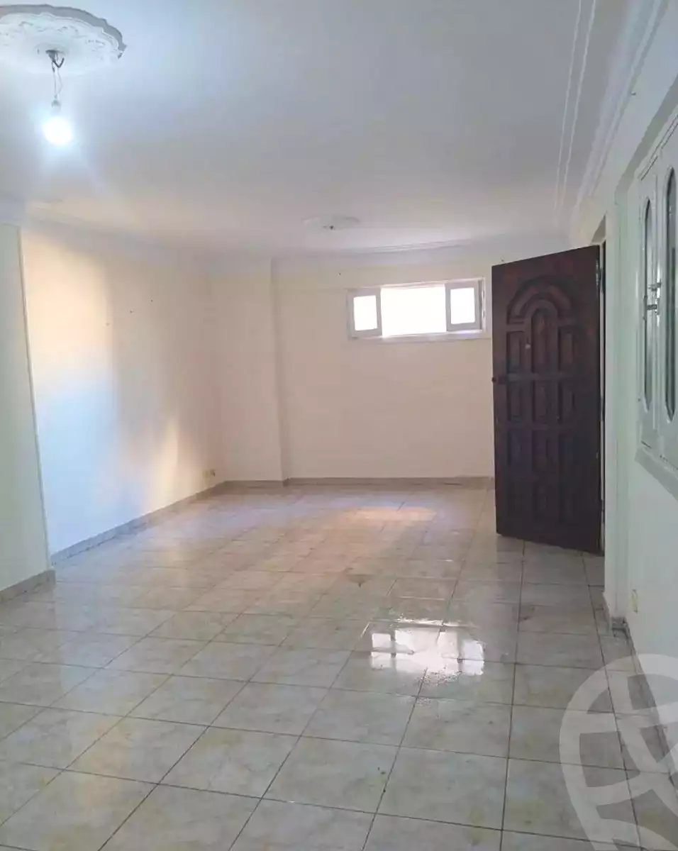 https://aqarmap.com.eg/ar/listing/7144388-for-rent-alexandria-sydy-bshr-sydy-bshr-bhry-shr-mhmwd-l-yswy