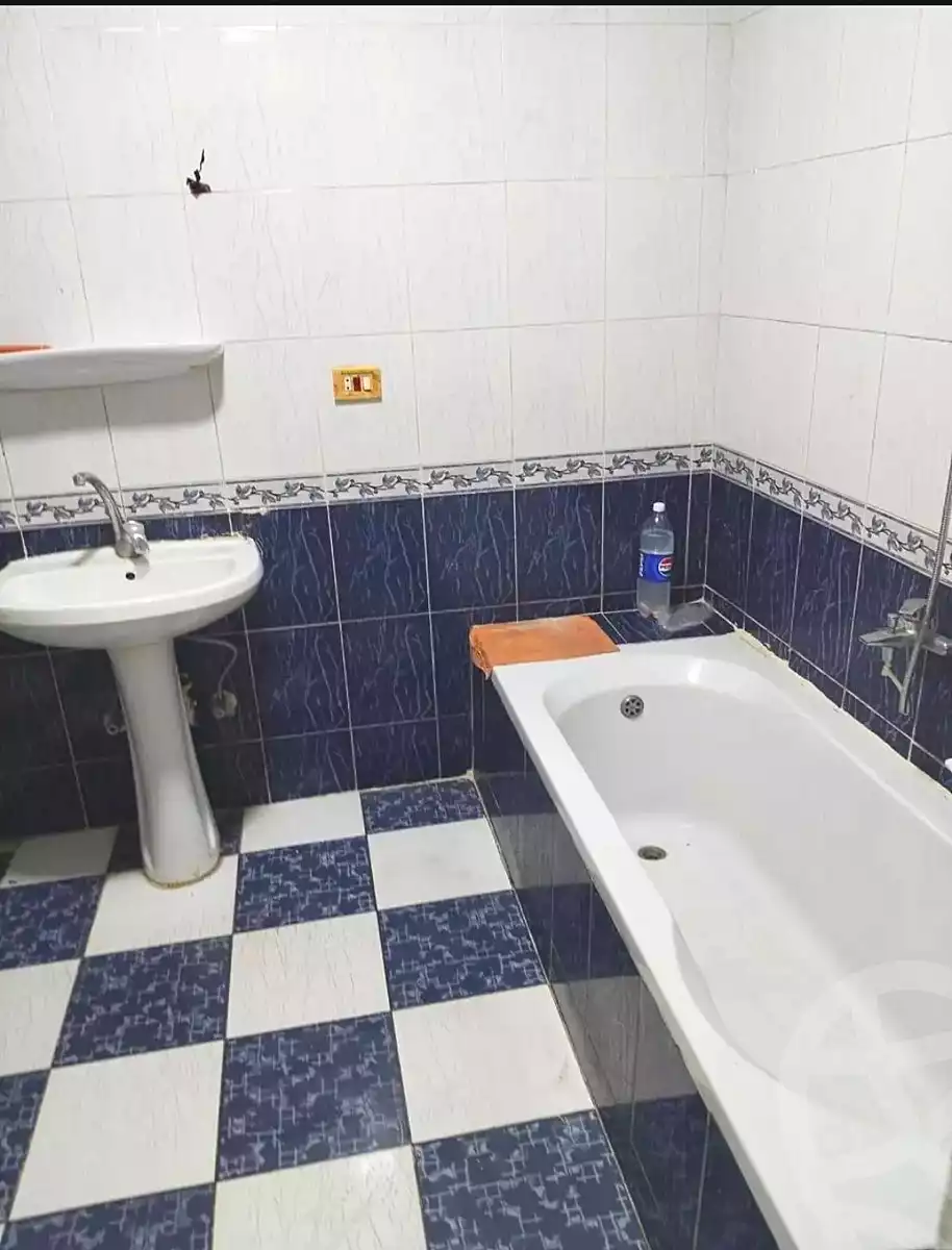 https://aqarmap.com.eg/ar/listing/7144388-for-rent-alexandria-sydy-bshr-sydy-bshr-bhry-shr-mhmwd-l-yswy