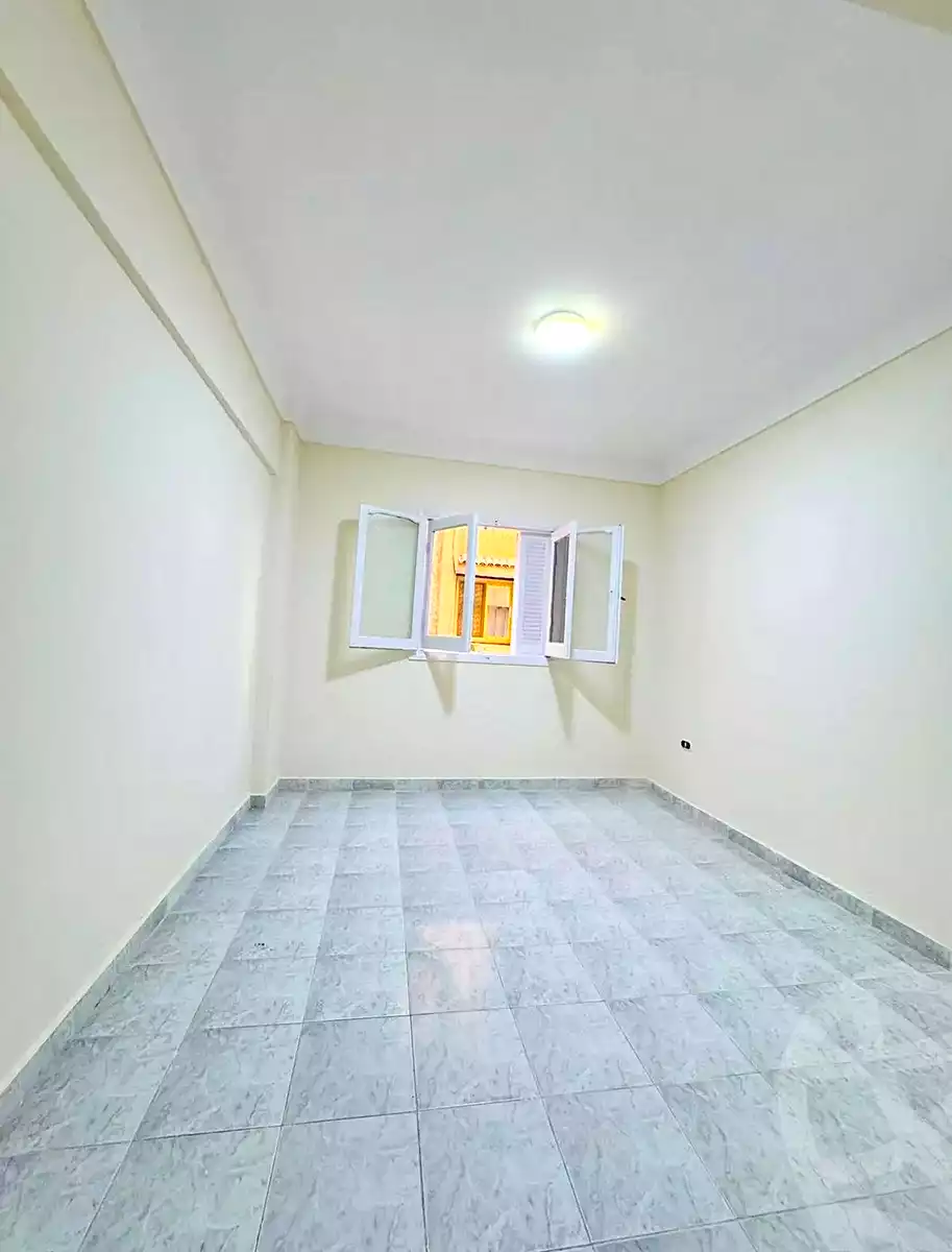 https://aqarmap.com.eg/ar/listing/7144706-for-sale-alexandria-al-agamy-shataa-el-nakheel