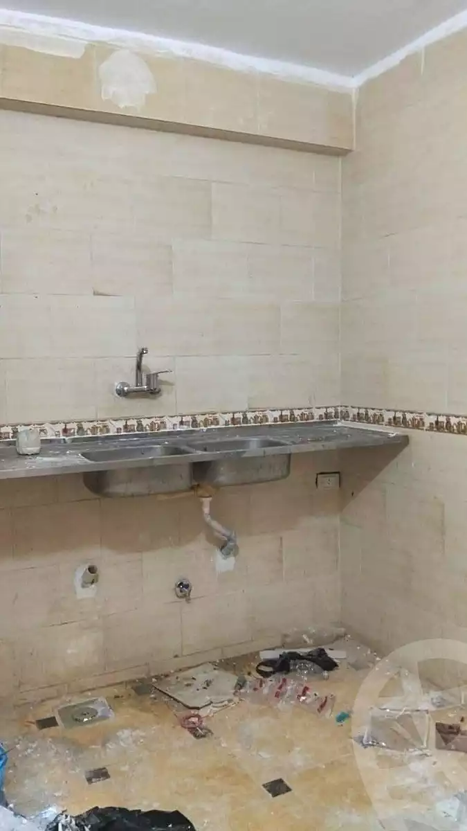 https://aqarmap.com.eg/ar/listing/7144819-for-sale-alexandria-al-agamy-el-hanouvel-el-warsha-st