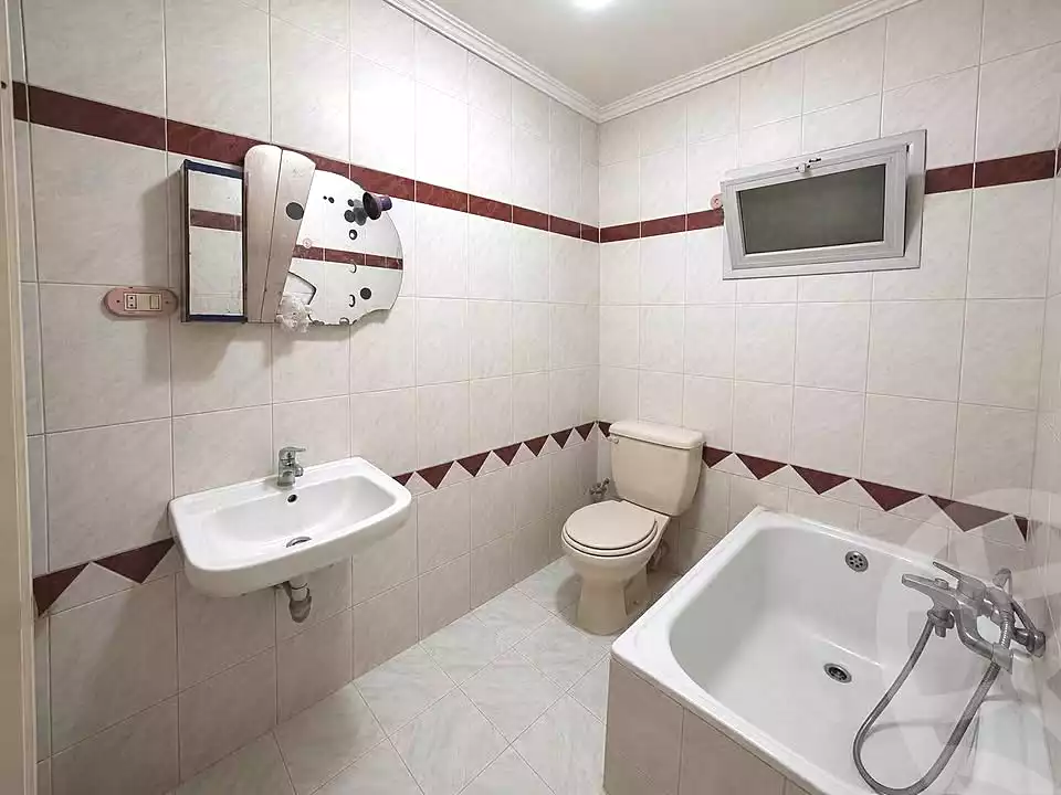 https://aqarmap.com.eg/en/listing/7144928-for-rent-cairo-15th-of-may-mjwr-35