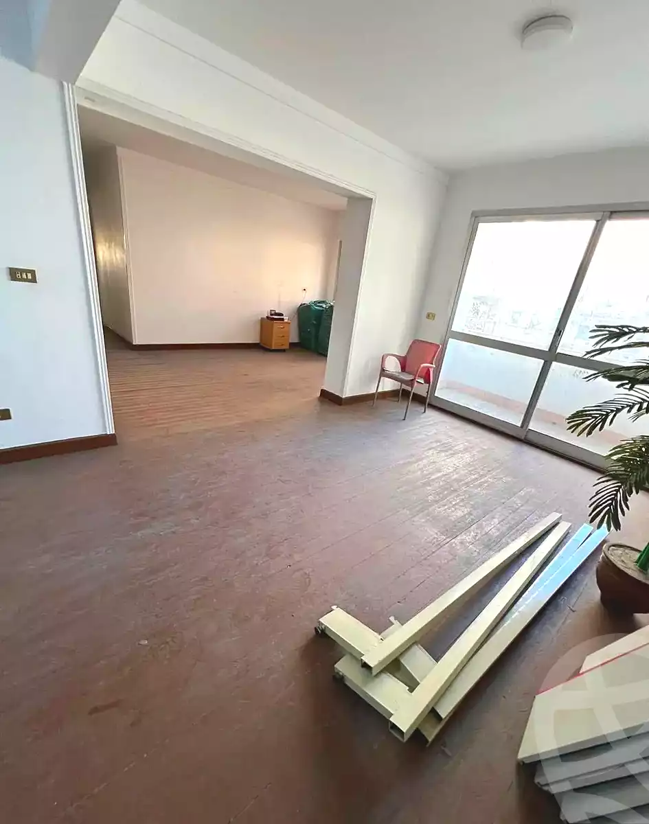 https://aqarmap.com.eg/ar/listing/7145086-for-sale-alexandria-fyktwry-shr-jml-bd-lnsr