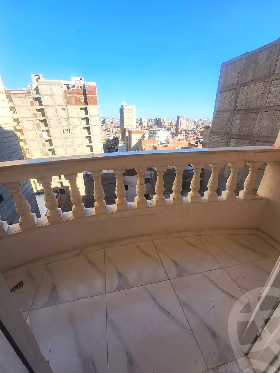 https://aqarmap.com.eg/ar/listing/7145376-for-sale-alexandria-lsywf-el-falki