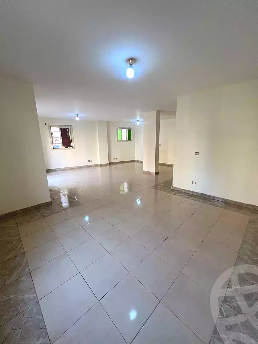 https://aqarmap.com.eg/ar/listing/7145547-for-sale-cairo-el-sheikh-zayed-city-el-hay-elasher-street-100