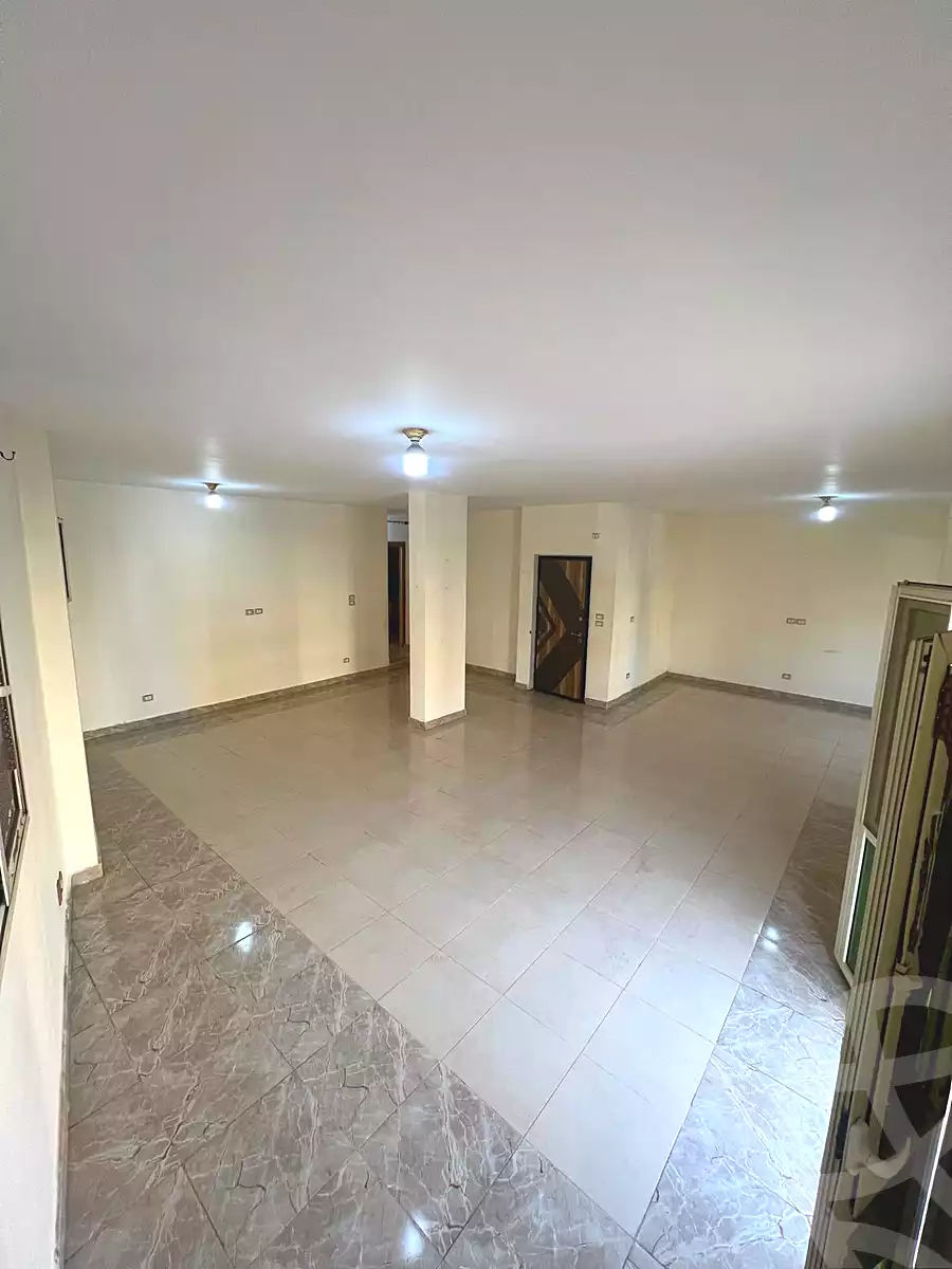 https://aqarmap.com.eg/ar/listing/7145547-for-sale-cairo-el-sheikh-zayed-city-el-hay-elasher-street-100