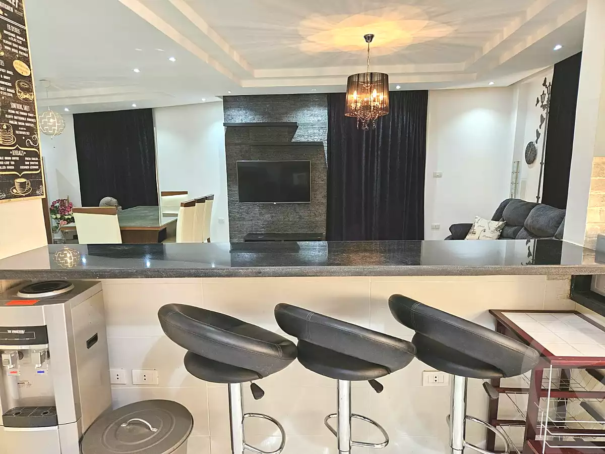 https://aqarmap.com.eg/en/listing/7145572-for-sale-cairo-el-sheikh-zayed-city-el-hay-elthamen-area-1