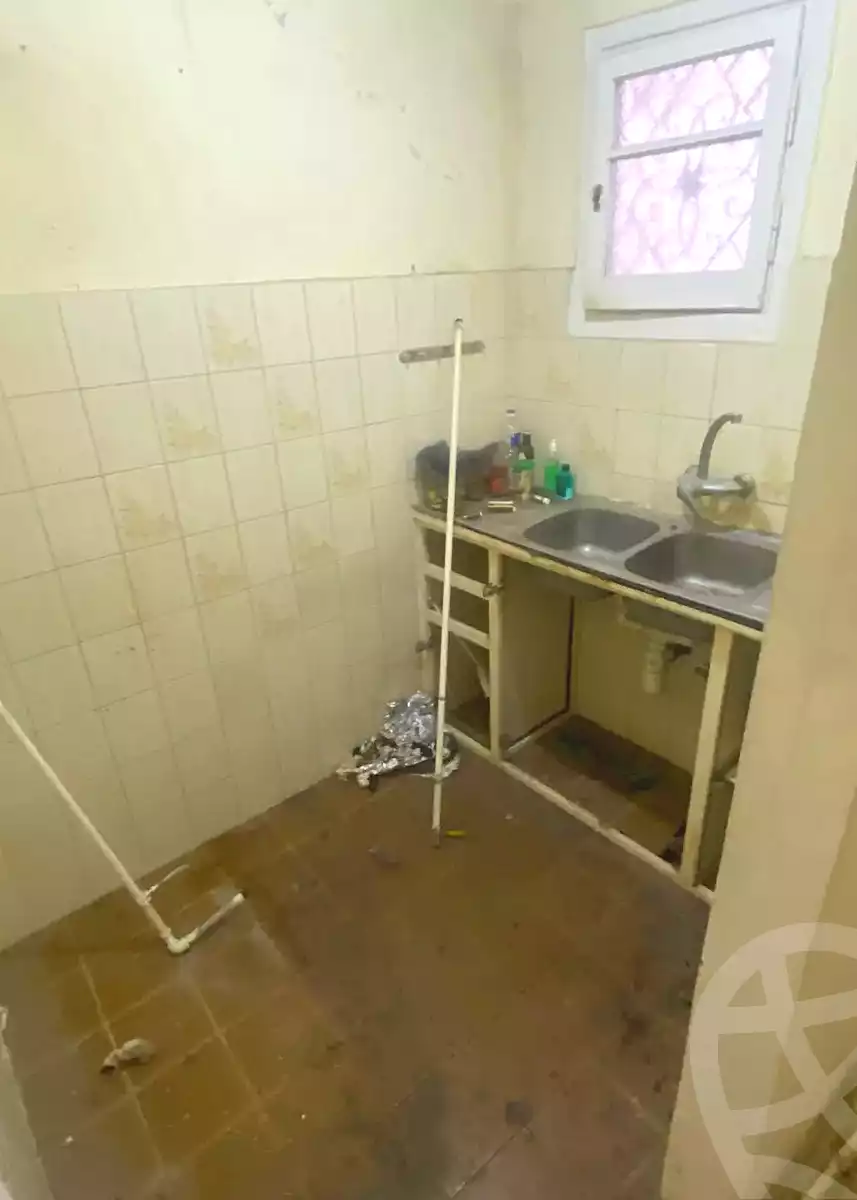 https://aqarmap.com.eg/ar/listing/7145133-for-sale-alexandria-ganaklis