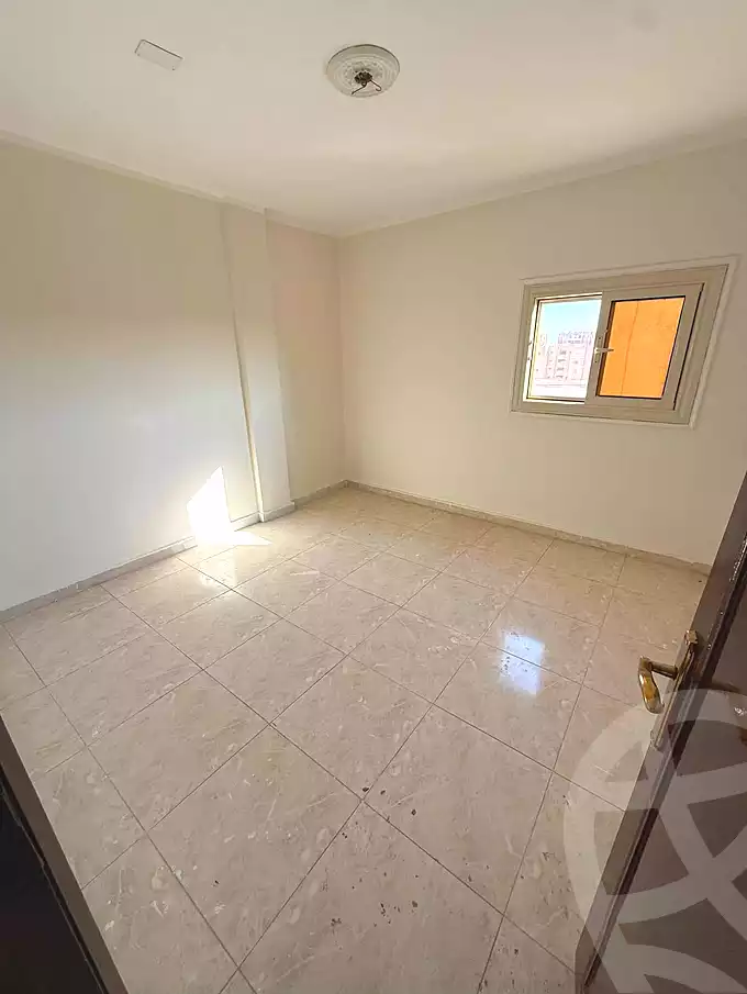 https://aqarmap.com.eg/ar/listing/7145685-for-sale-cairo-15th-of-may-mjwr-35