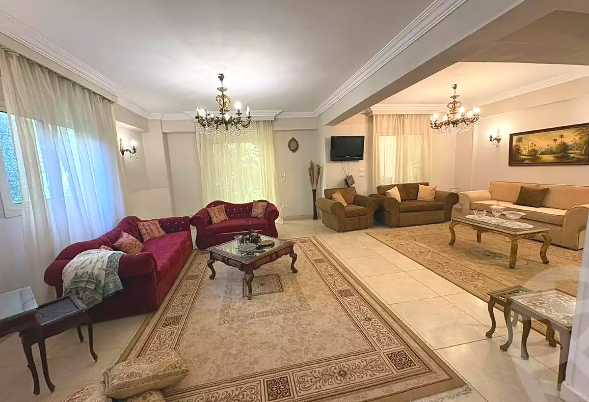 https://aqarmap.com.eg/en/listing/7145712-for-sale-cairo-new-cairo-first-settlement-mhwr-mstfy-kml
