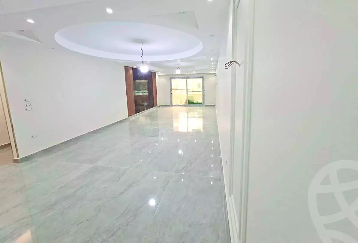 https://aqarmap.com.eg/en/listing/7145816-for-sale-cairo-helwan-helwan-el-sharkeya-ryad-pasha-st