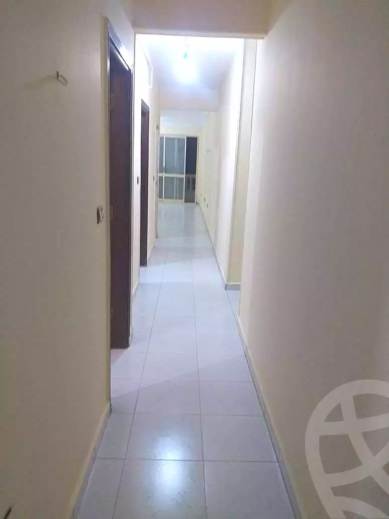 https://aqarmap.com.eg/ar/listing/7145877-for-sale-cairo-faisal-kafr-tohormos-queen-nazli-st