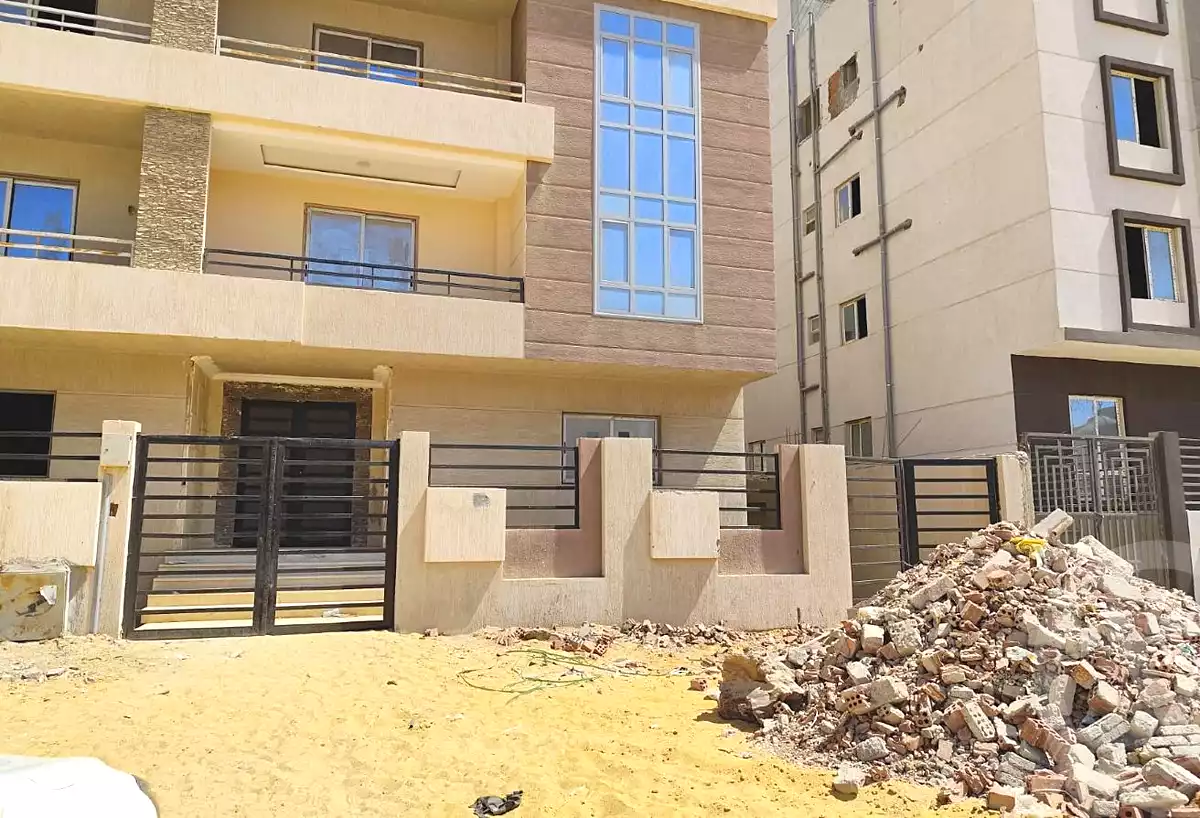 https://aqarmap.com.eg/ar/listing/7145973-for-sale-cairo-new-cairo-el-narges-el-narges-omarat-mohamed-sabry-abu-alam-st