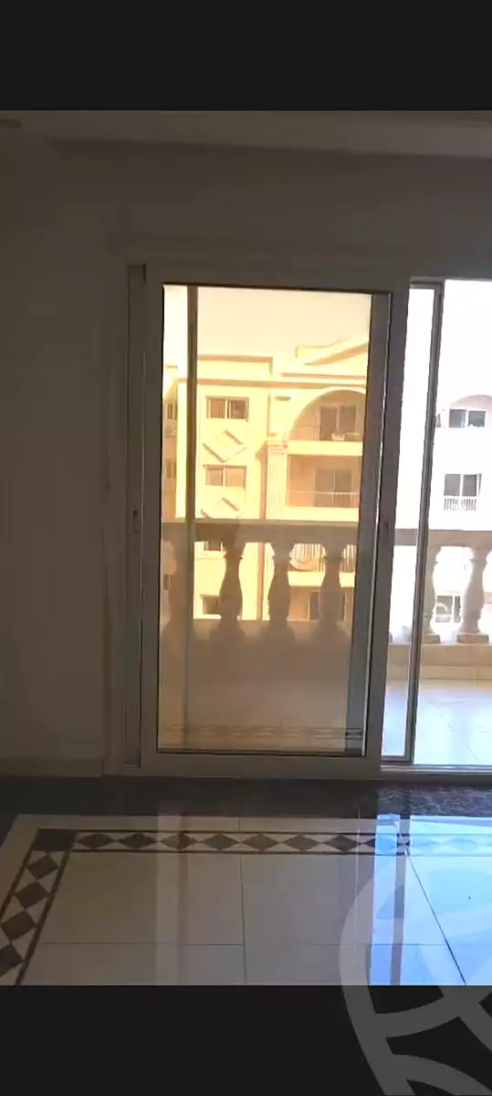 https://aqarmap.com.eg/ar/listing/7146296-for-sale-cairo-new-cairo-compounds-el-masrawiyeh