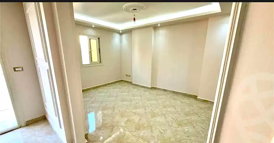 https://aqarmap.com.eg/ar/listing/7146369-for-rent-alexandria-ganaklis
