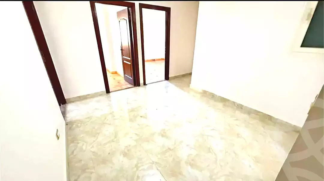 https://aqarmap.com.eg/ar/listing/7146369-for-rent-alexandria-ganaklis