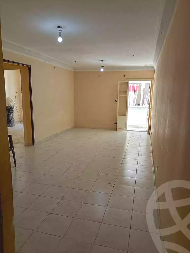 https://aqarmap.com.eg/en/listing/7146484-for-sale-alexandria-al-agamy-el-hanouvel-abd-el-moneam-gaber-st