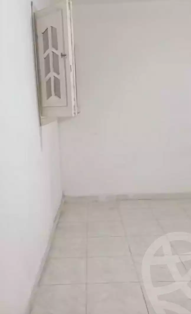 https://aqarmap.com.eg/en/listing/7146623-for-sale-alexandria-al-agamy-el-hanouvel-el-kholafaa-el-rashdeen-st